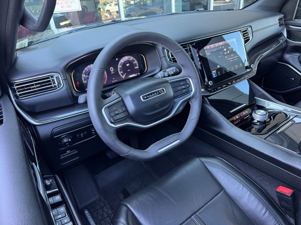 2024 Jeep Wagoneer Base