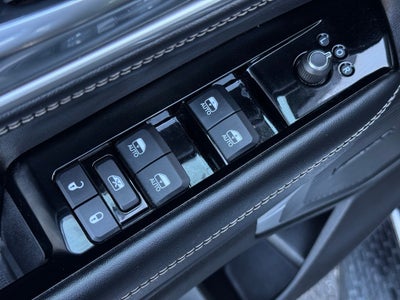 2024 Jeep Wagoneer Base