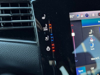 2024 Jeep Wagoneer Base