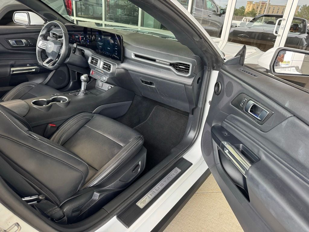 2025 Ford Mustang EcoBoost Premium