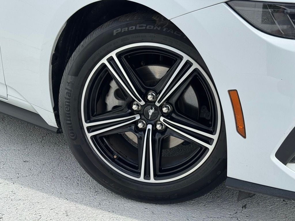 2025 Ford Mustang EcoBoost Premium