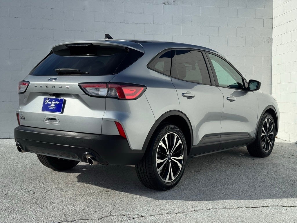 2022 Ford Escape SE