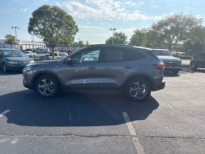 2025 Ford Escape ST-Line Select