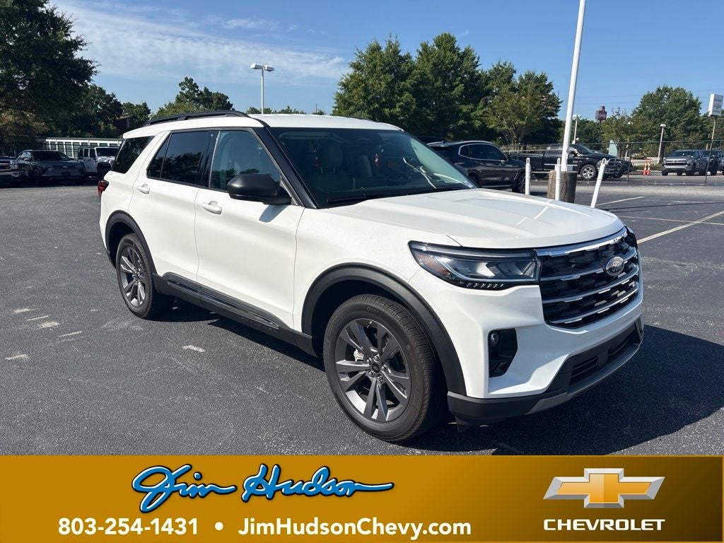 2025 Ford Explorer Active