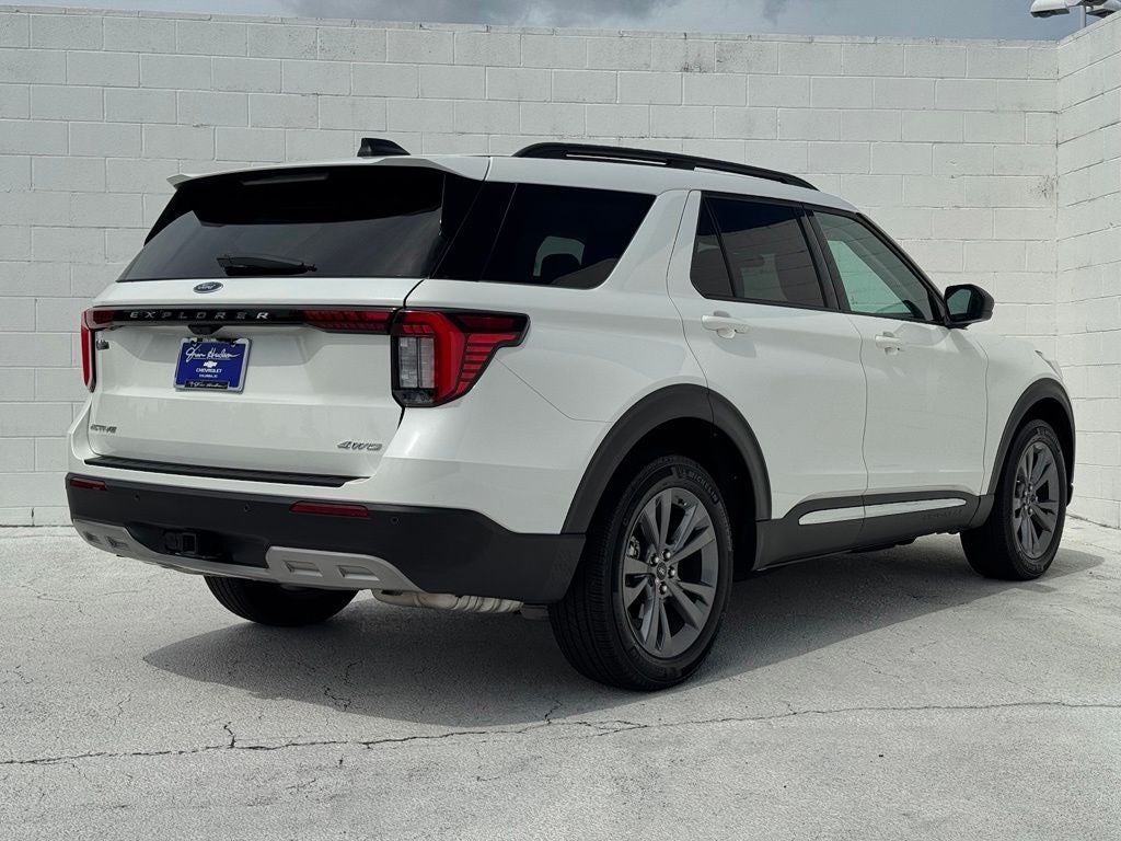2025 Ford Explorer Active
