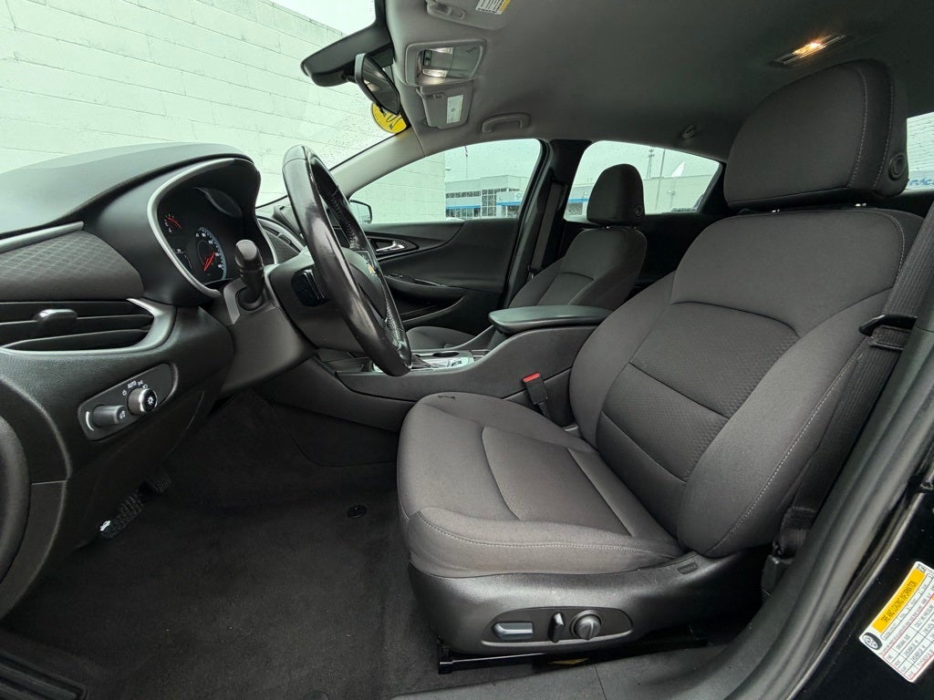 2022 Chevrolet Malibu RS