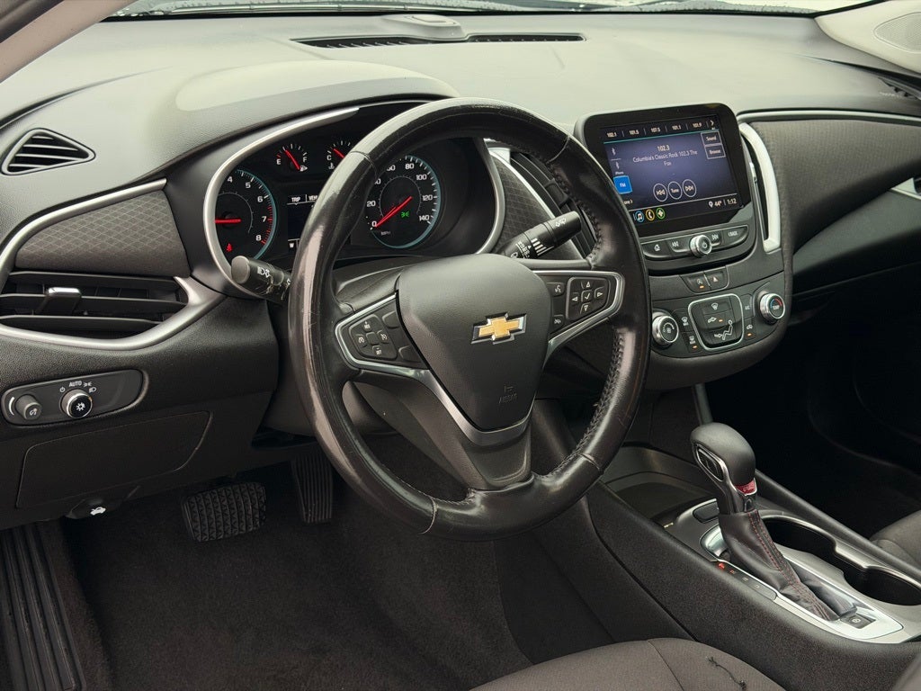 2022 Chevrolet Malibu RS