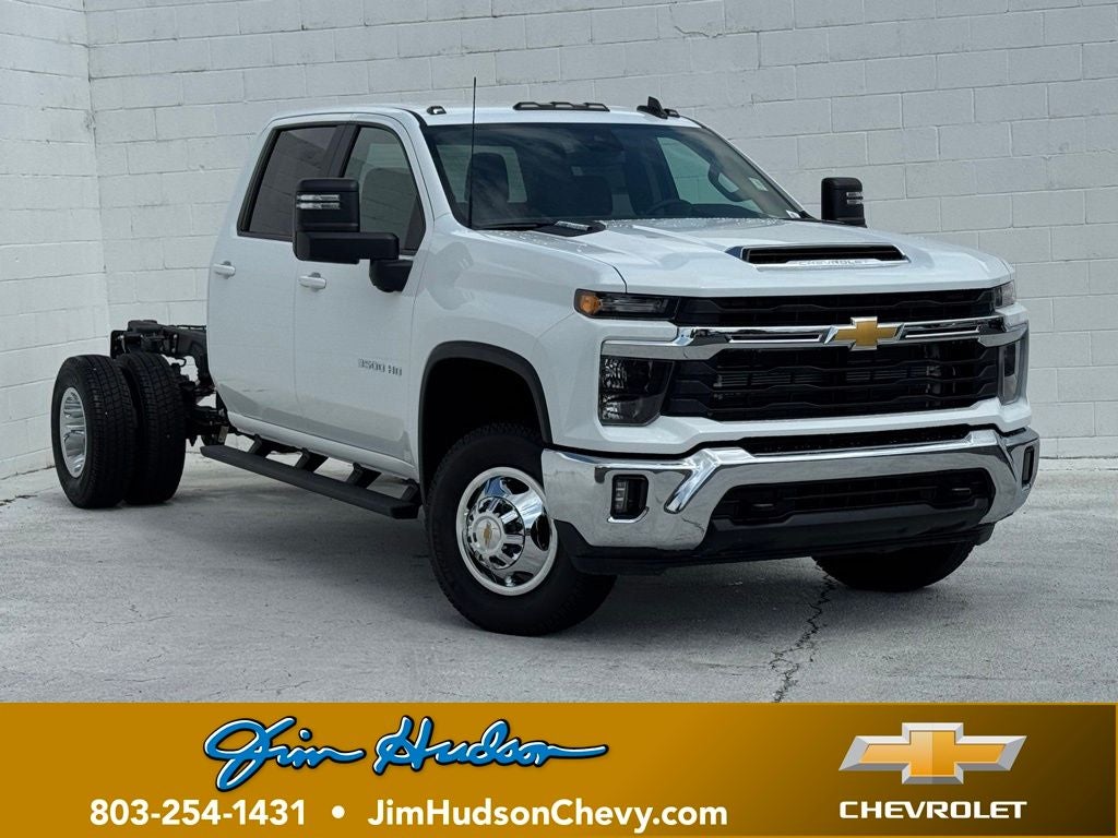 2026 Chevrolet Silverado 3500HD LT DRW
