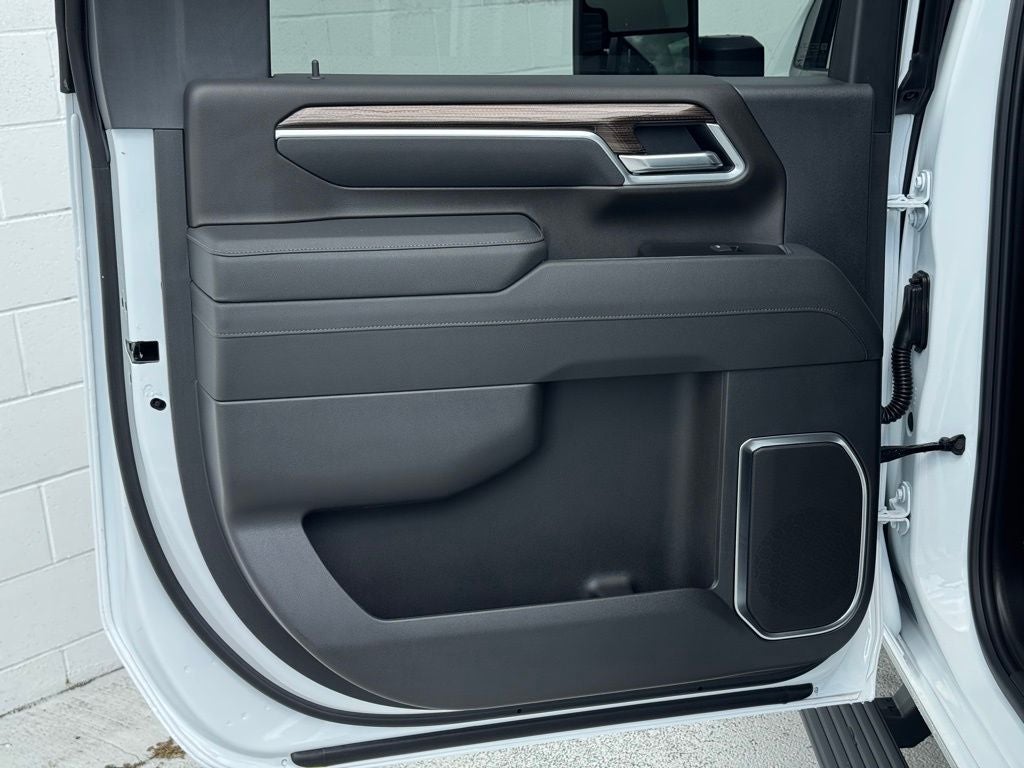 2026 Chevrolet Silverado 3500HD LT DRW