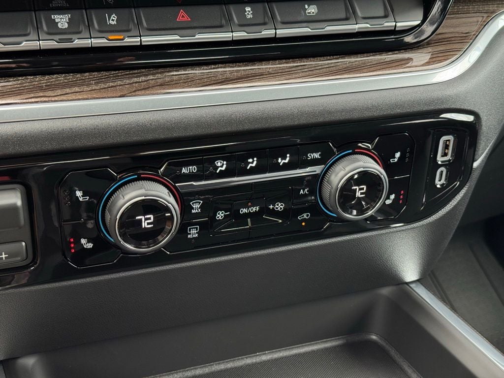 2026 Chevrolet Silverado 3500HD LT DRW