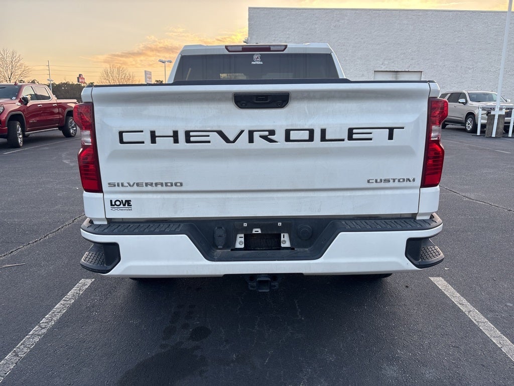 2022 Chevrolet Silverado 1500 Custom