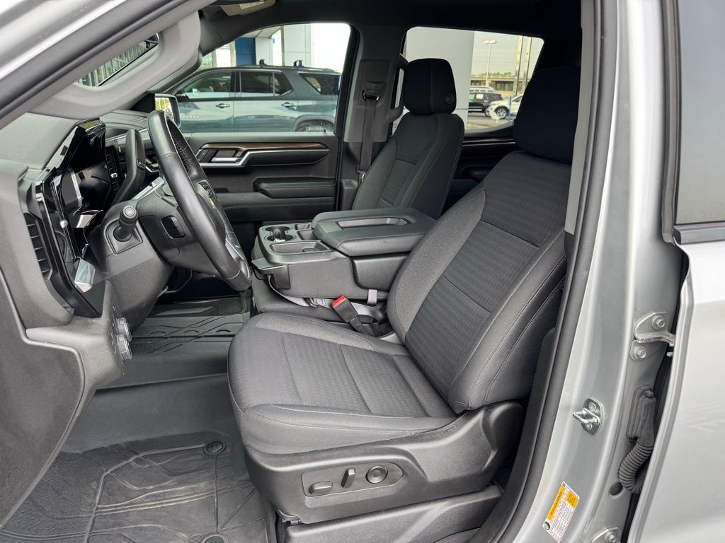 2022 Chevrolet Silverado 1500 LT LT1