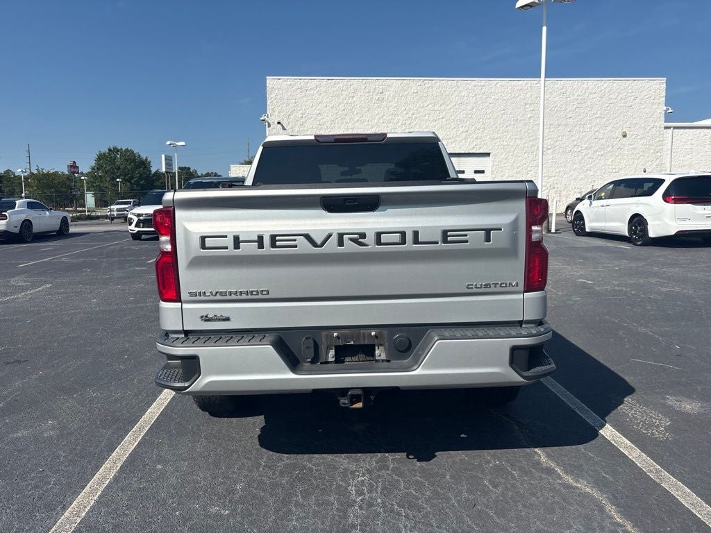 2021 Chevrolet Silverado 1500 Custom