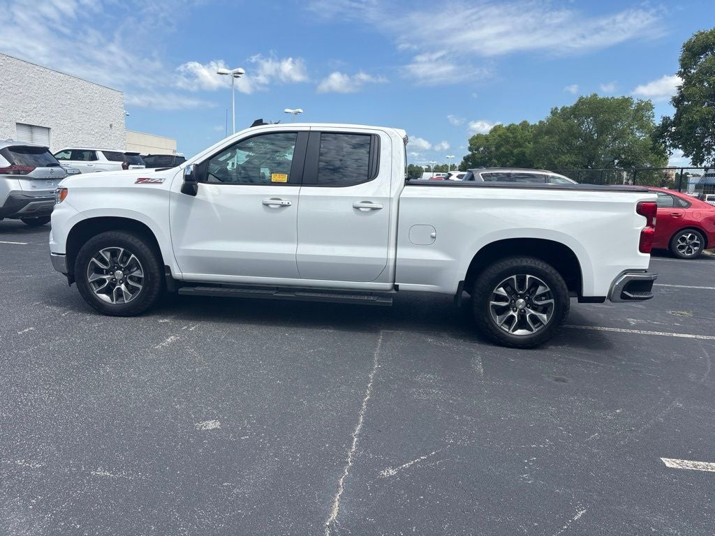 2025 Chevrolet Silverado 1500 LT
