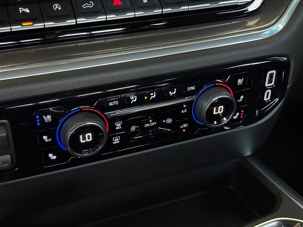 2025 Chevrolet Silverado 1500 High Country