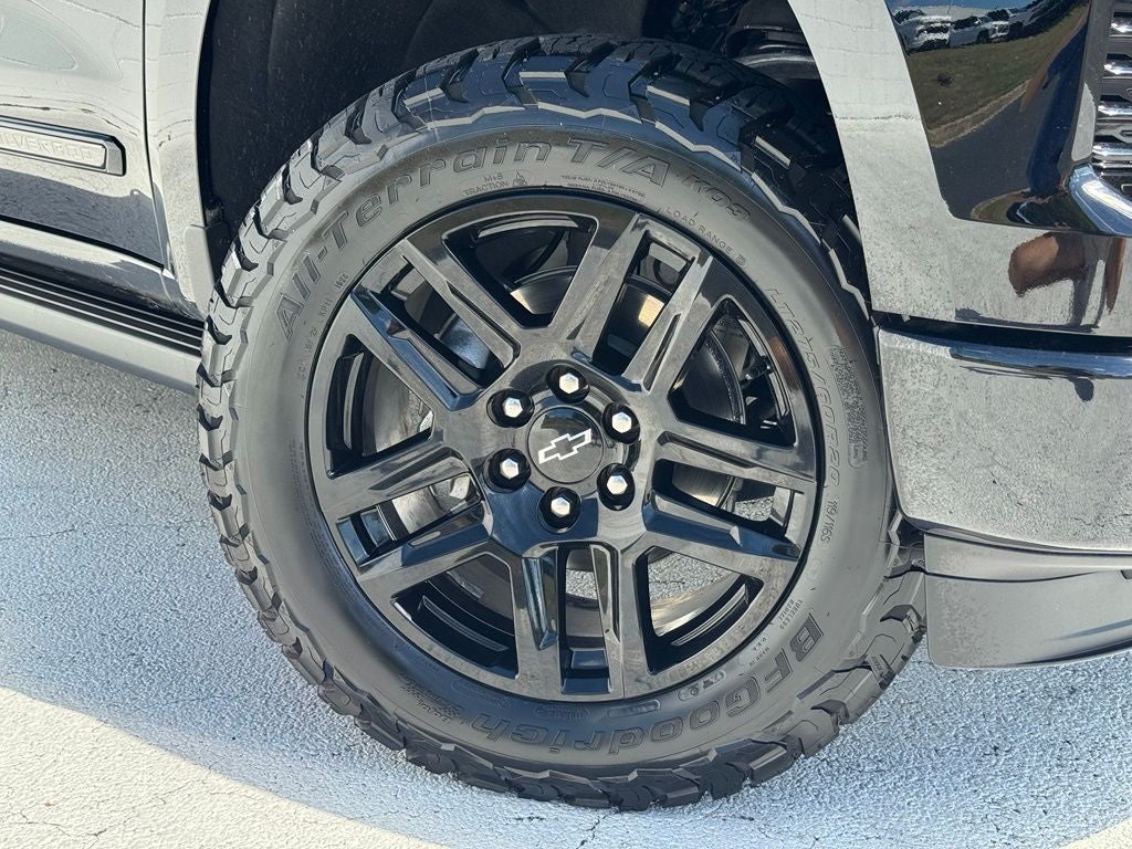 2025 Chevrolet Silverado 1500 High Country