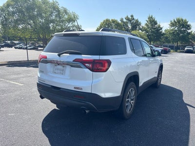 2017 GMC Acadia SLE-2