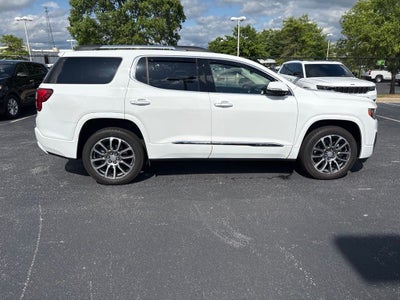 2023 GMC Acadia Denali