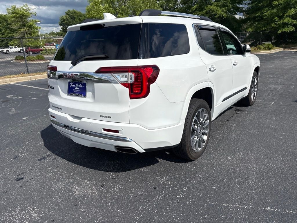 2023 GMC Acadia Denali