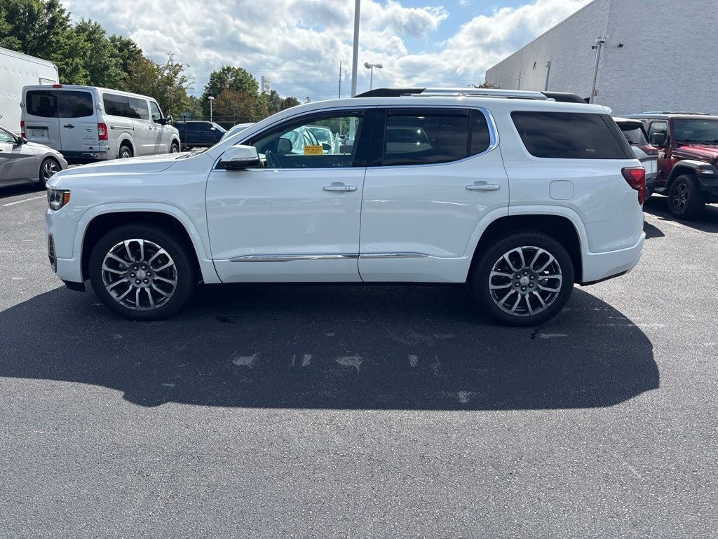 2023 GMC Acadia Denali