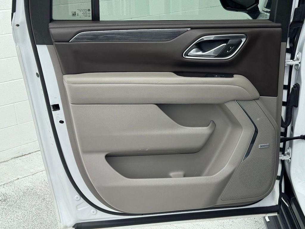 2024 GMC Yukon XL SLT