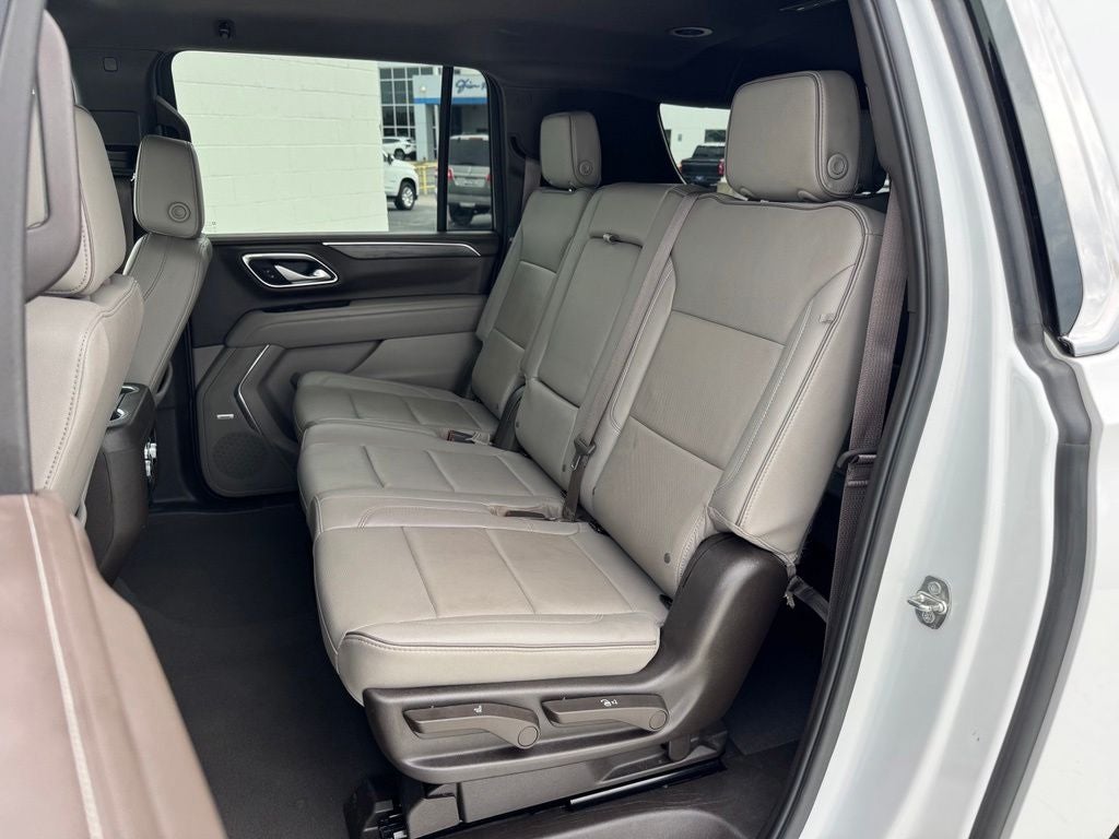 2024 GMC Yukon XL SLT