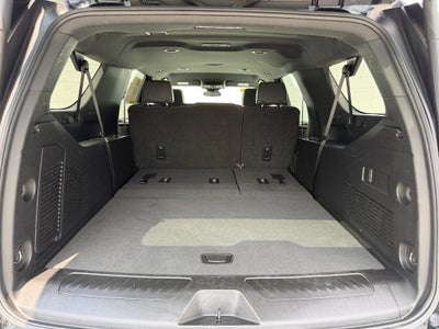 2025 Chevrolet Suburban LT