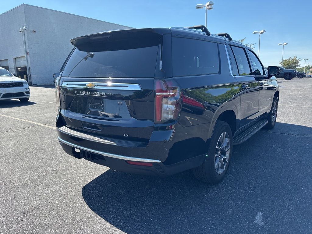 2024 Chevrolet Suburban LT