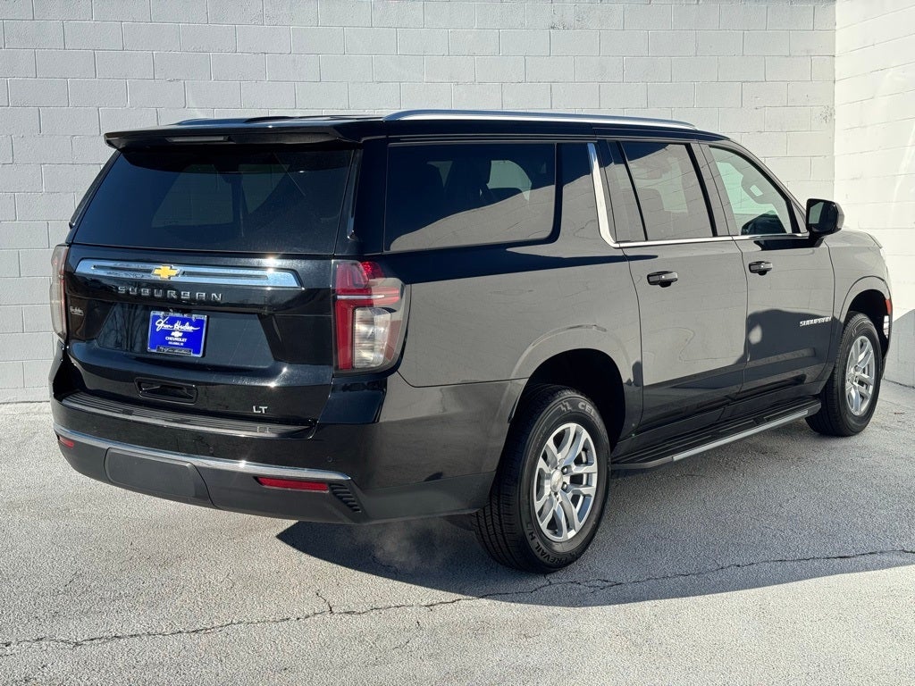 2024 Chevrolet Suburban LT