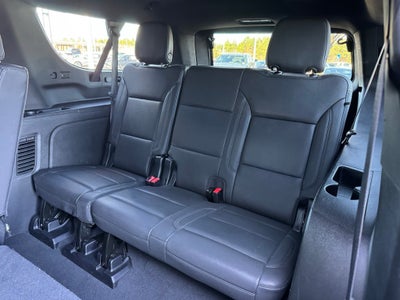 2024 Chevrolet Suburban LT