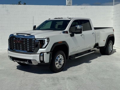 2024 GMC Sierra 3500HD Denali