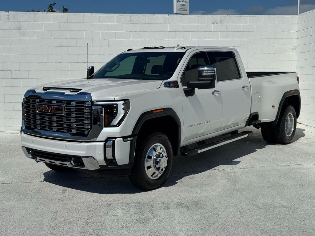 2024 GMC Sierra 3500HD Denali