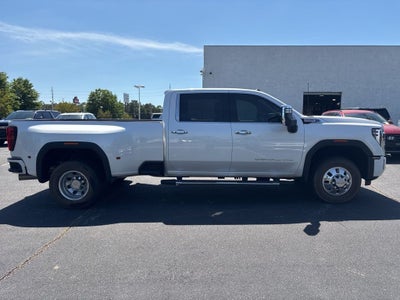 2024 GMC Sierra 3500HD Denali