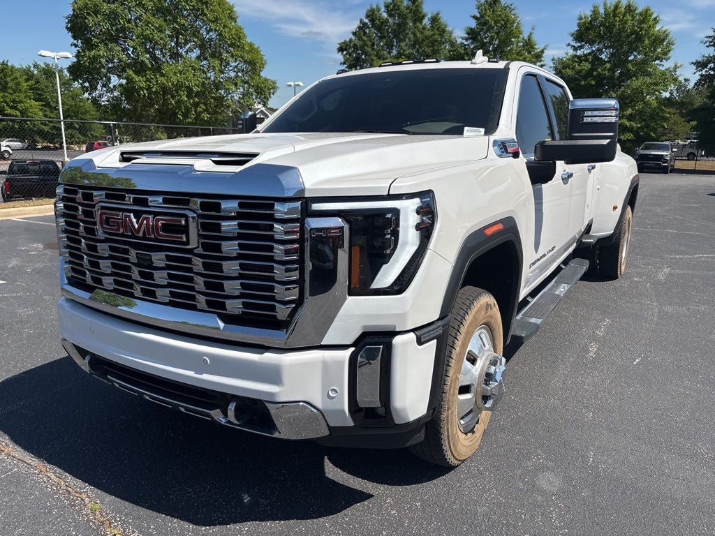 2024 GMC Sierra 3500HD Denali