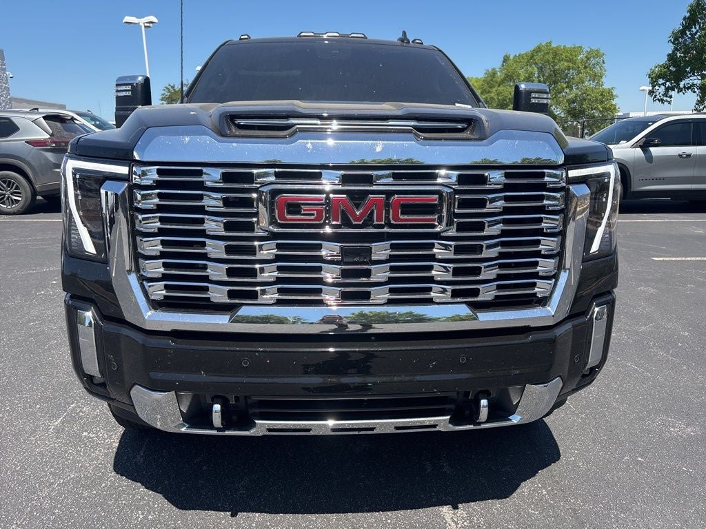 2026 GMC Sierra 2500HD Denali