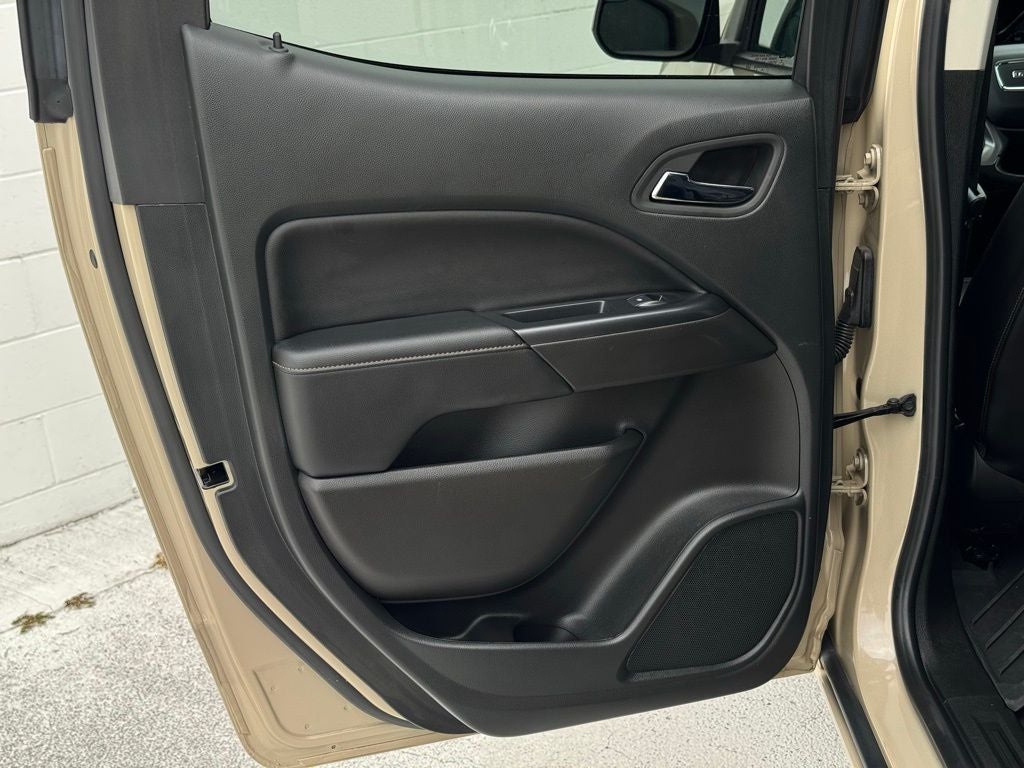 2022 GMC Canyon AT4 w/Leather