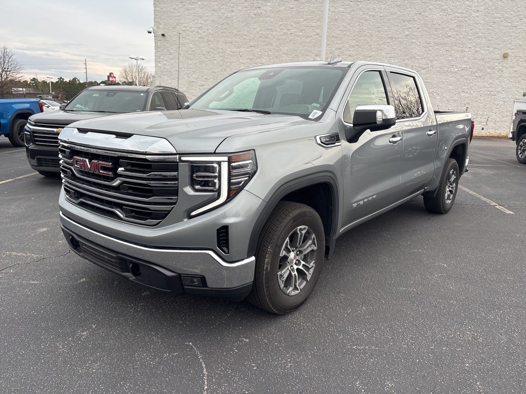 2025 GMC Sierra 1500 SLT