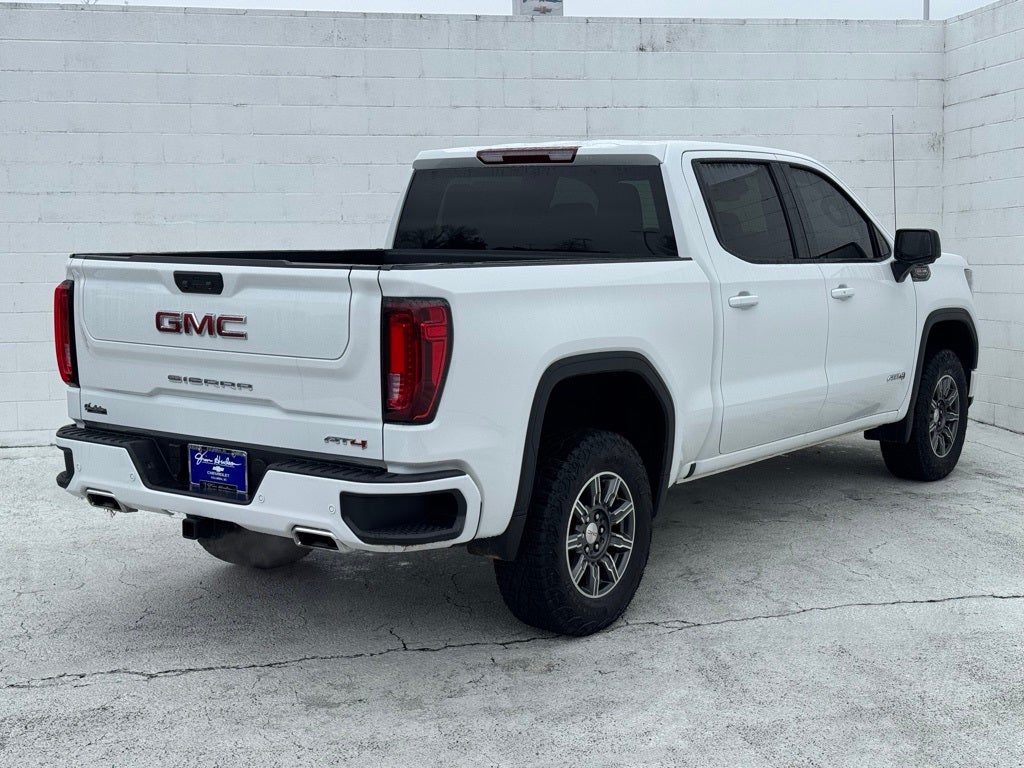 2025 GMC Sierra 1500 AT4