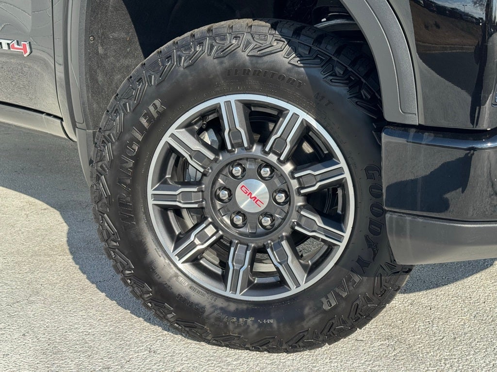 2025 GMC Sierra 1500 AT4