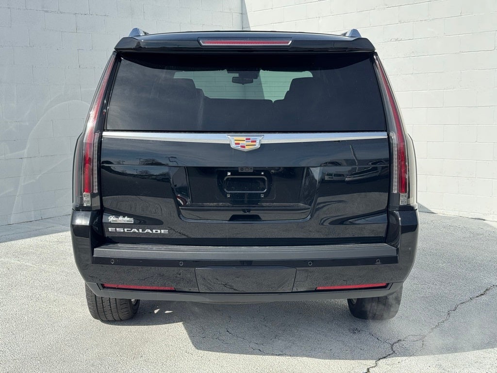 2020 Cadillac Escalade Luxury