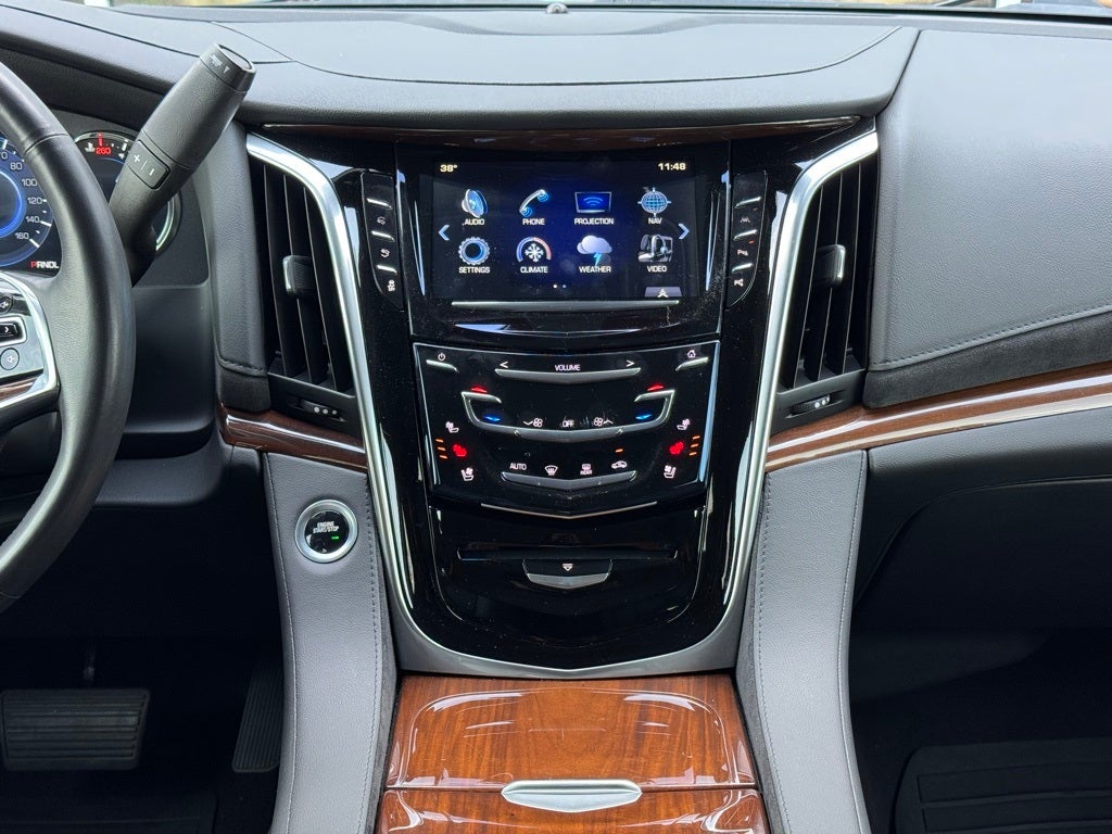 2020 Cadillac Escalade Luxury
