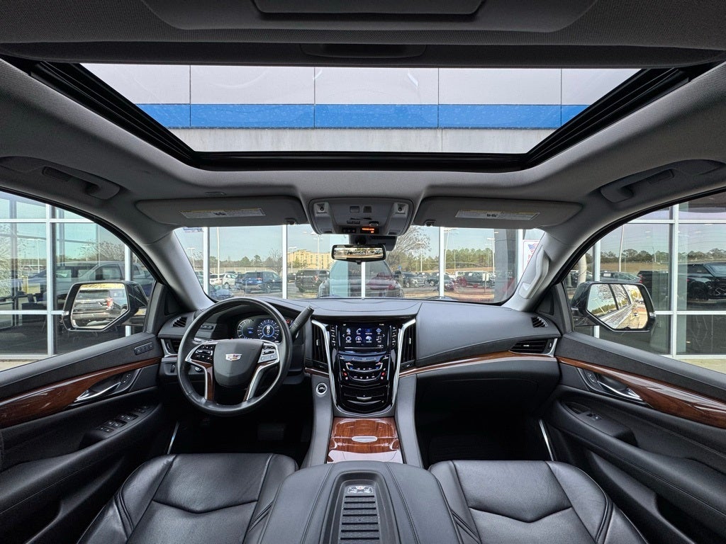 2020 Cadillac Escalade Luxury