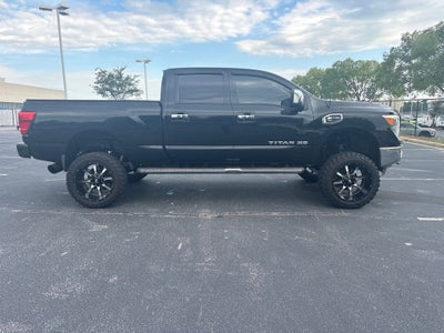 2017 Nissan Titan XD SL