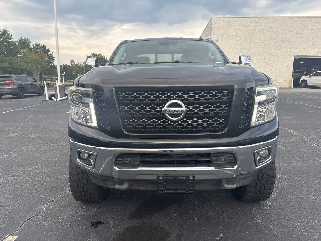 2017 Nissan Titan XD SL