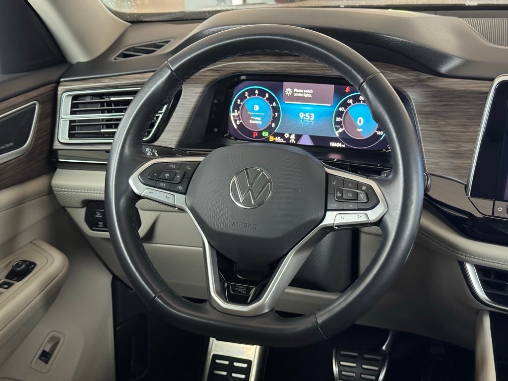 2024 Volkswagen Atlas 2.0T SEL Premium R-Line