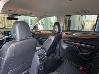 2025 Volkswagen Atlas 2.0T SE w/Technology