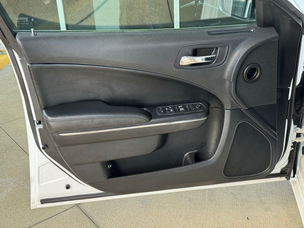 2013 Dodge Charger SE