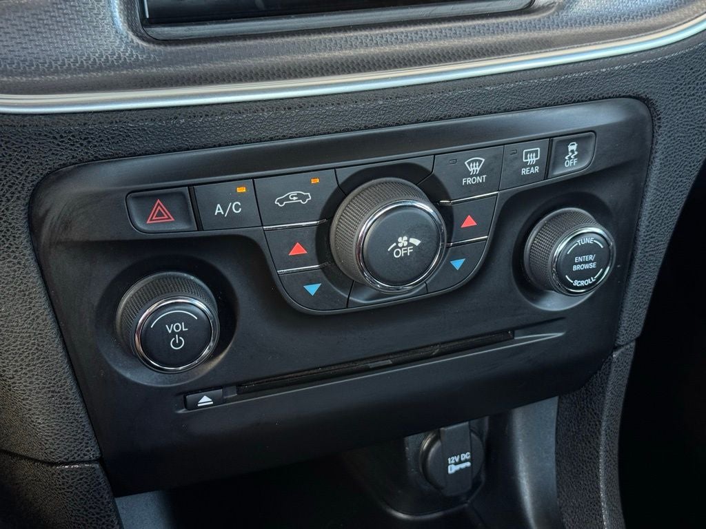 2013 Dodge Charger SE