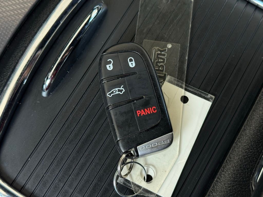 2013 Dodge Charger SE