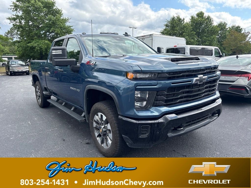 2025 Chevrolet Silverado 2500HD Custom